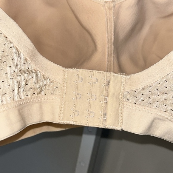 NWT Syrokan Support Sports Bra Size 42C - Picture 4 of 6